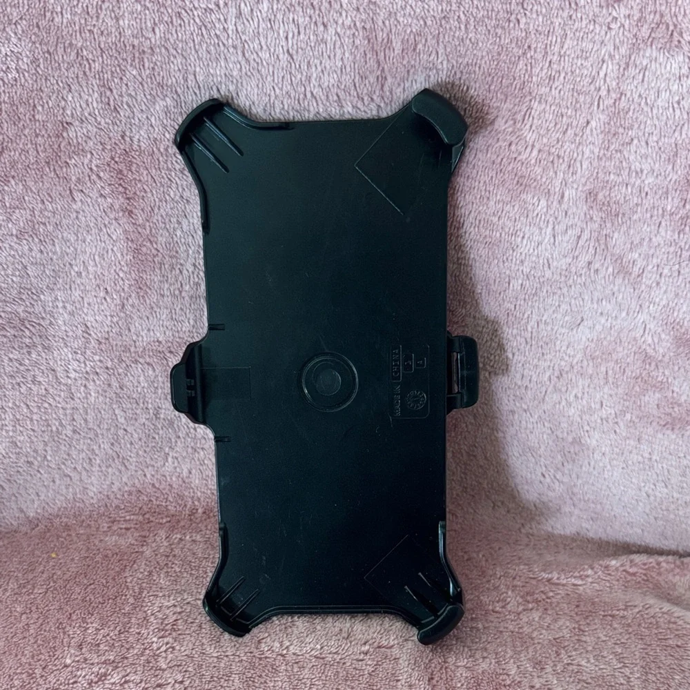 OtterBox Black Phone Holster Clip